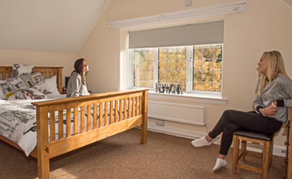 edgecote house bedroom